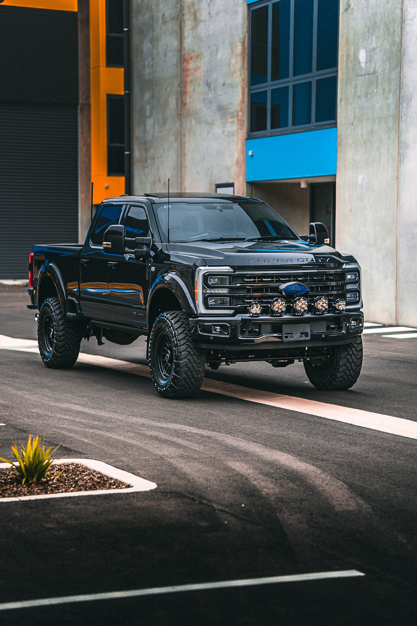 Touring & Towing Builds example vehicle