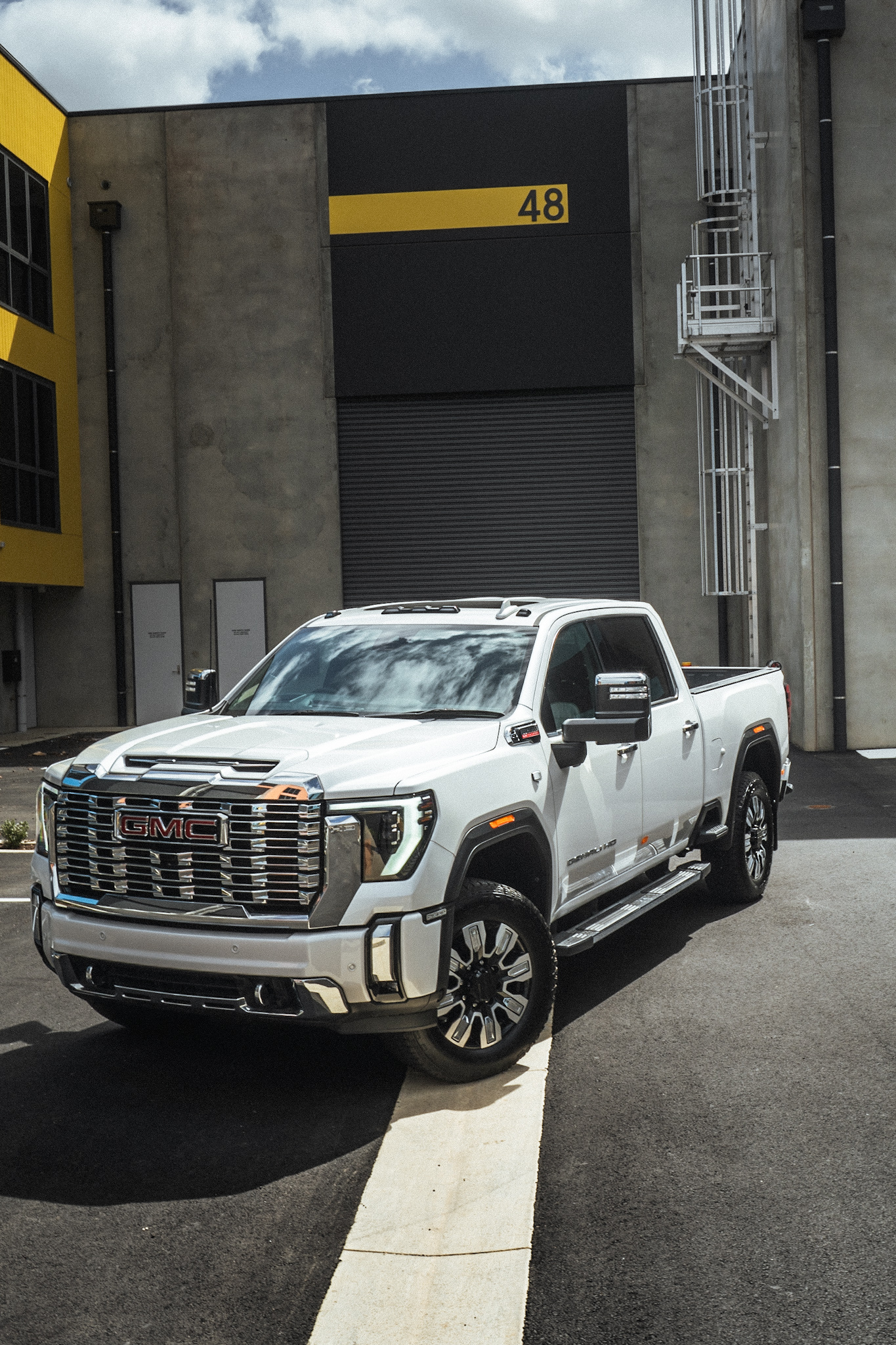 Premium Street & Lifestyle Builds example vehicle