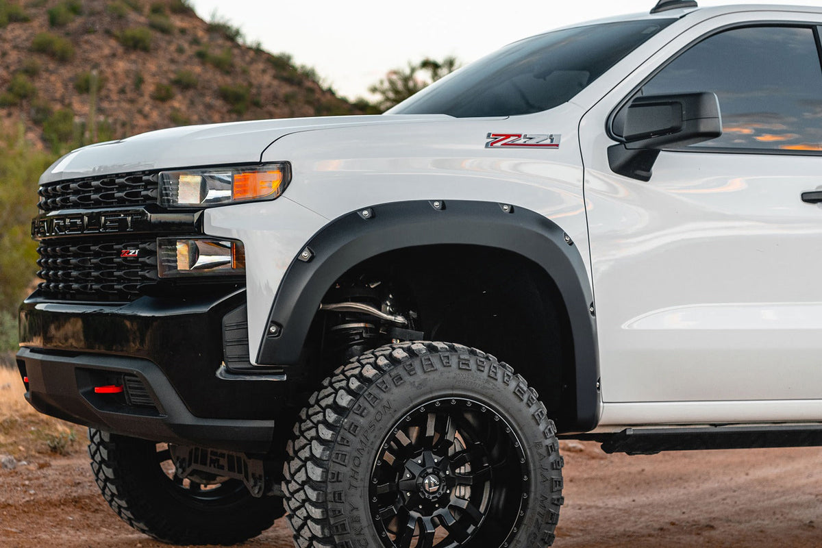 2" Pocket with Bolt Holes Fender Flares