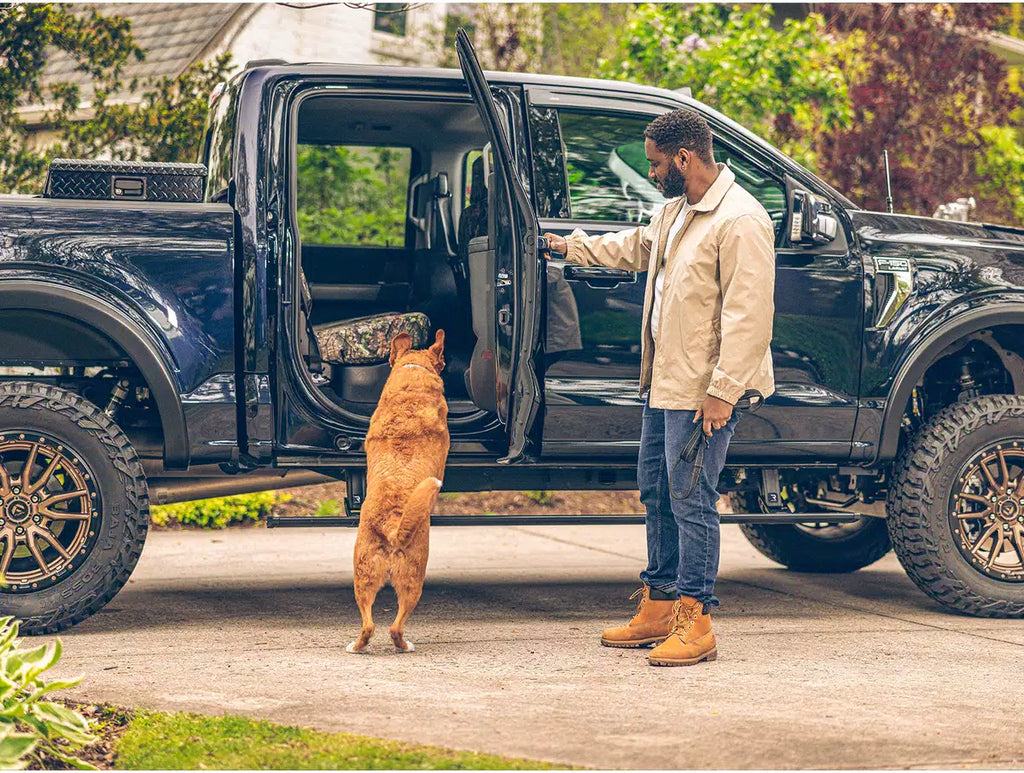 RealTruck AMP Research PowerStep to suit 2023+ Chev 2500